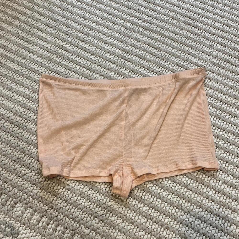 Skims Sheer Rib Shorts - Picture 2 of 4